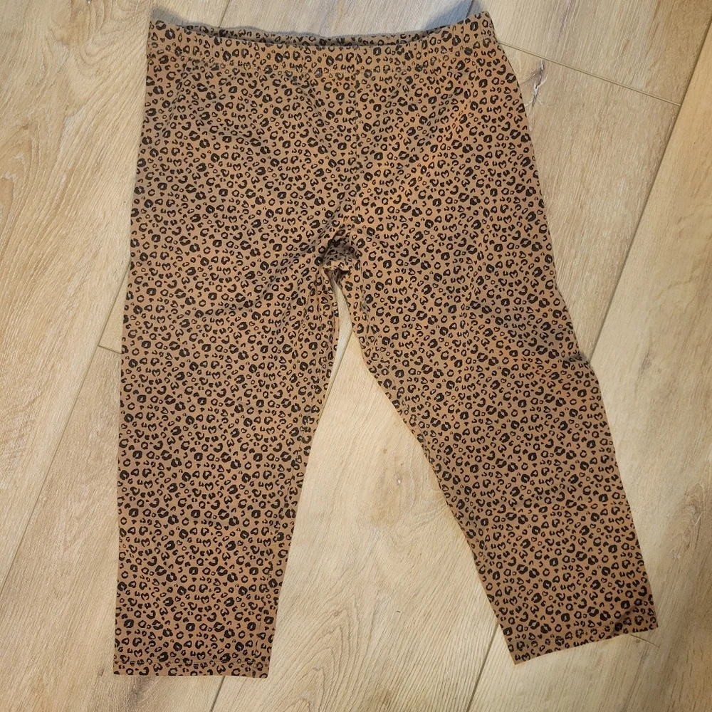 Arizona Leopard Print Kids Capris Size18.5 Plus - Picture 1 of 3